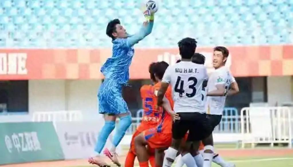 王大雷何时复出?韩鹏这句话很微妙,有球迷曝已被俱乐部三停